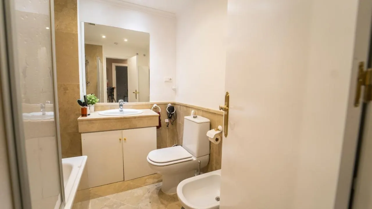 Aixa Serrallo Aparts Apartment Granada