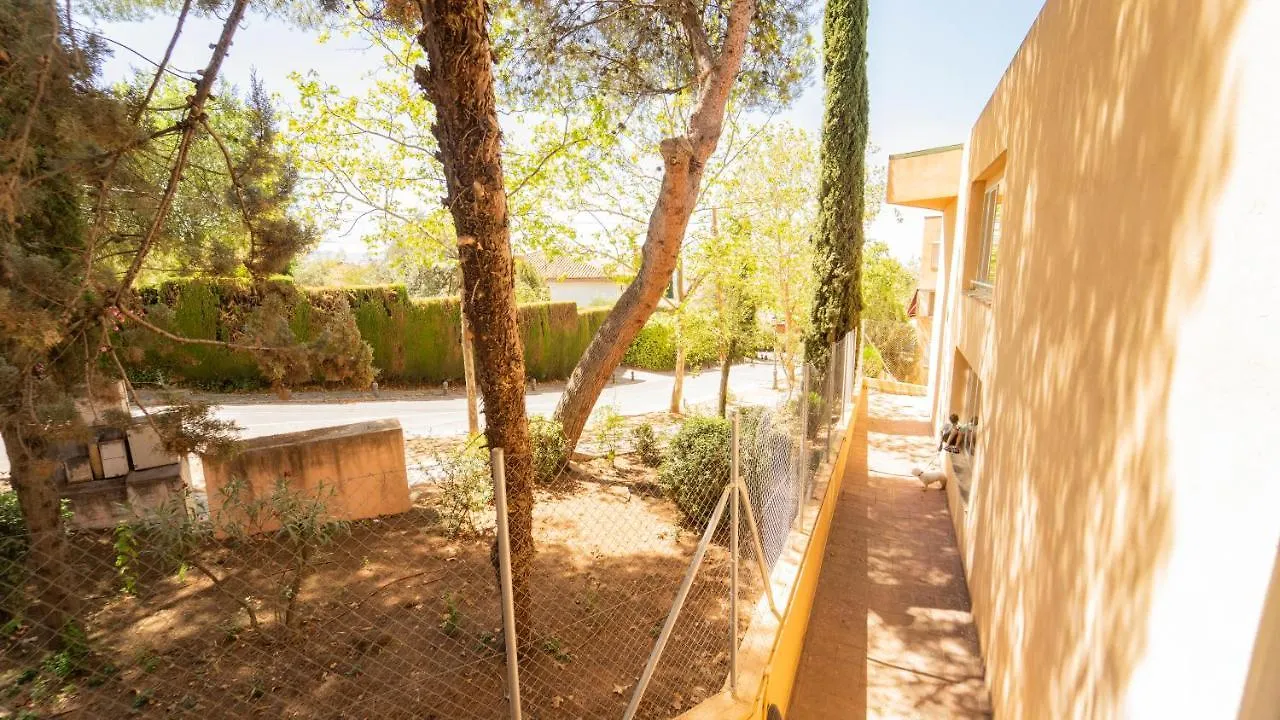 Aixa Serrallo Aparts Apartment Granada